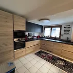4 Denis 3 Apartment *