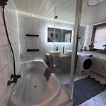 4 Denis 3 Apartment